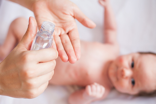 Les cosmétiques de bébé ? Bio, naturellement ! 