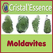 La Moldavite est par excellence la pierre d’ouverture du cœur, et de façon plus large, d’ouverture à la vie. L'énergie de la Moldavite pénètre dans nos résistances avec force et douceur, aidant à la dissolution des blocages qui gênent notre évolution. La moldavite fait partie des pierres les plus puissantes en lithothérapie. Elle renforce les dons de clairvoyance, tout en élevant votre taux vibratoire.