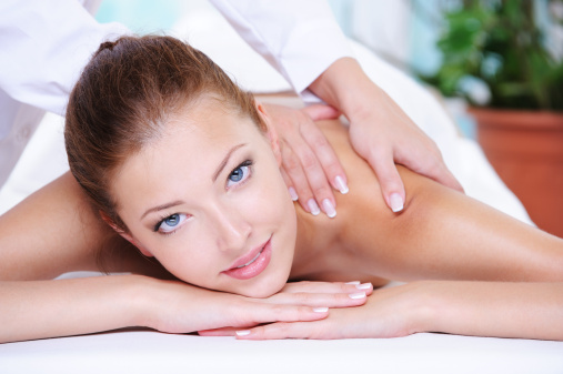 Découvrir les massages amincissants