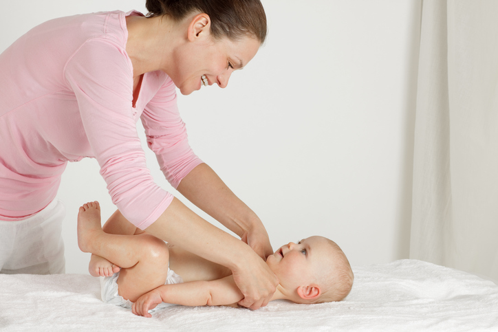 Masser son bébé pour le meilleur 