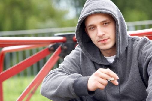 Les parents, l'ado et le cannabis